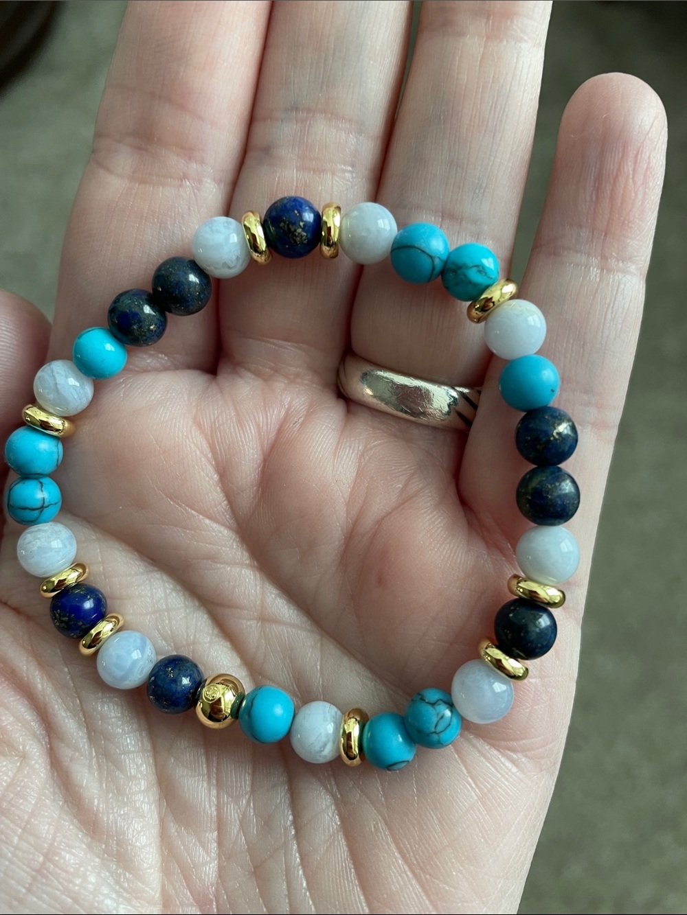 EUC Gorjana Stretch Bracelet - Picture 3 of 3